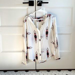 BB DAKOTA | Button down southwestern blouse, size Small